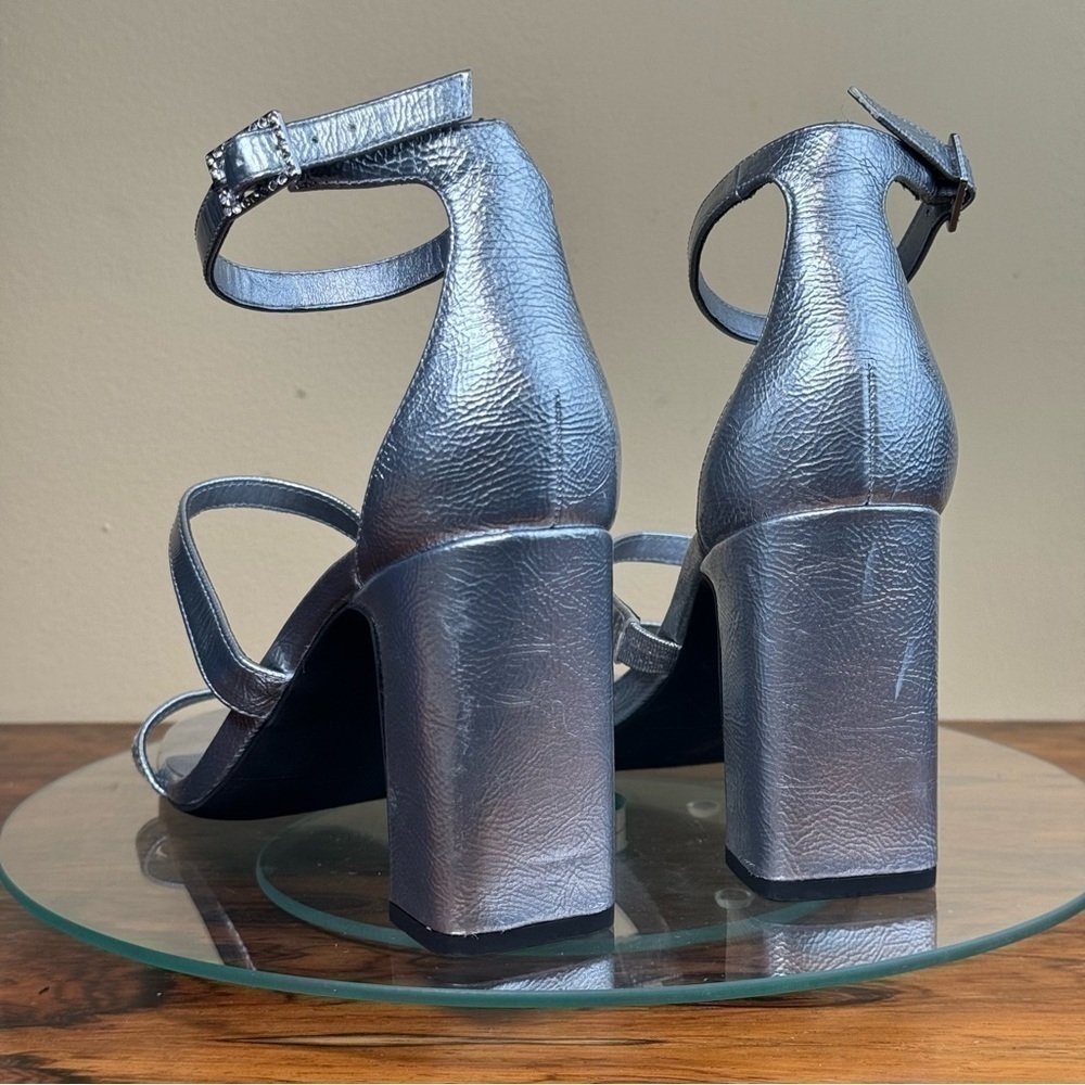 NEW Nordstrom Rack Adelaide Block Heel Sandal silver metallic - Picture 11 of 16